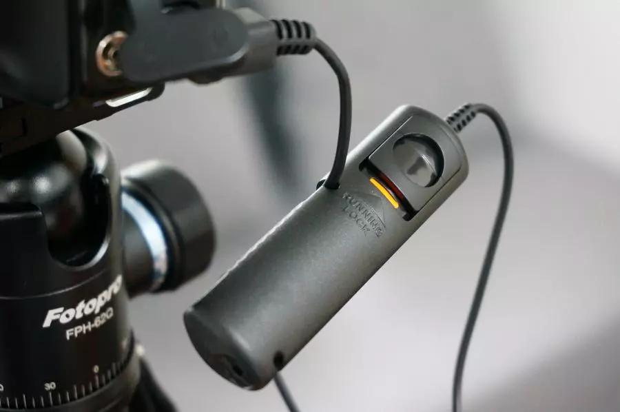 Wężyk spustowy Newell RS3-S2 do Sony